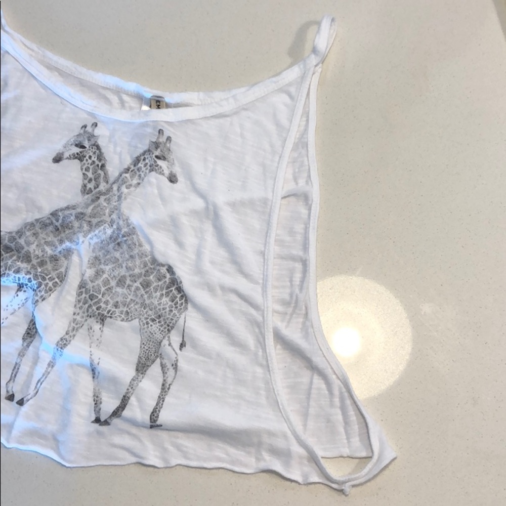 Emma & Sam Giraffe Top - Picture 5 of 6